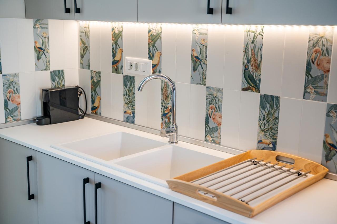 Euphoria Suites Lakki  Ngoại thất bức ảnh