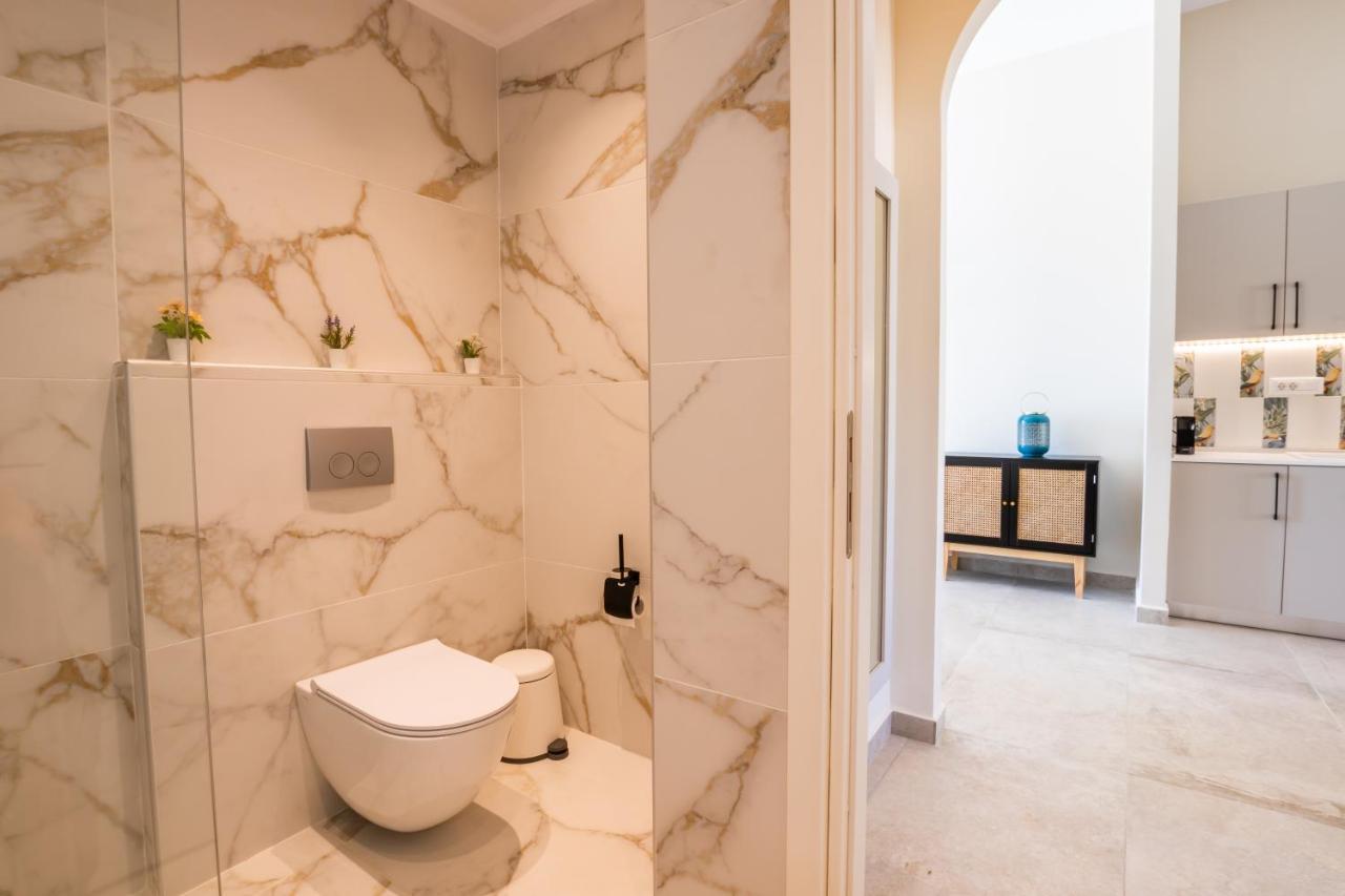 Euphoria Suites Lakki  Ngoại thất bức ảnh