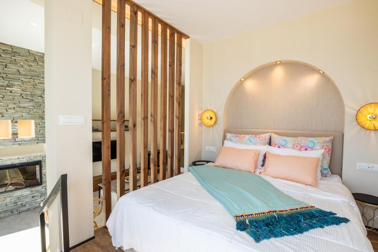 Euphoria Suites Lakki  Ngoại thất bức ảnh