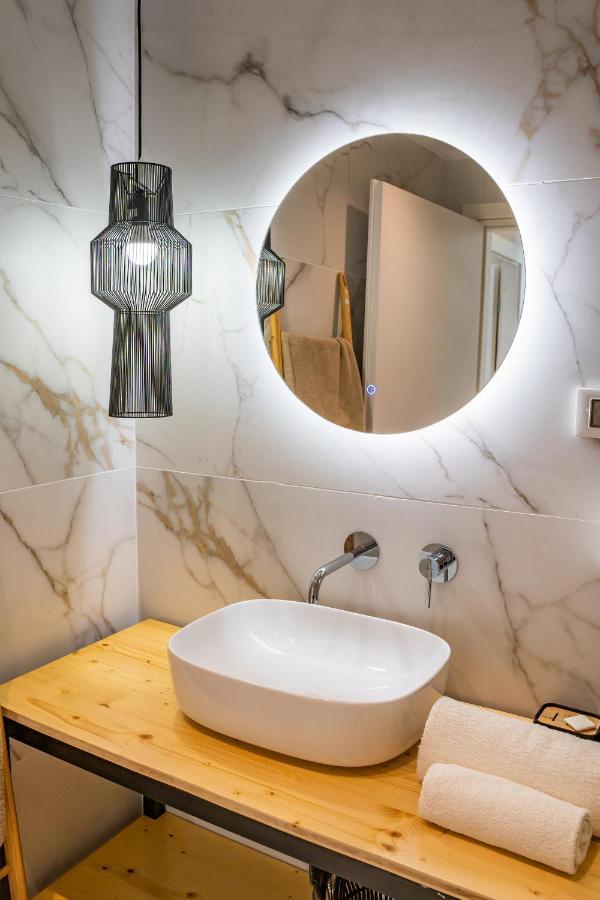 Euphoria Suites Lakki  Ngoại thất bức ảnh